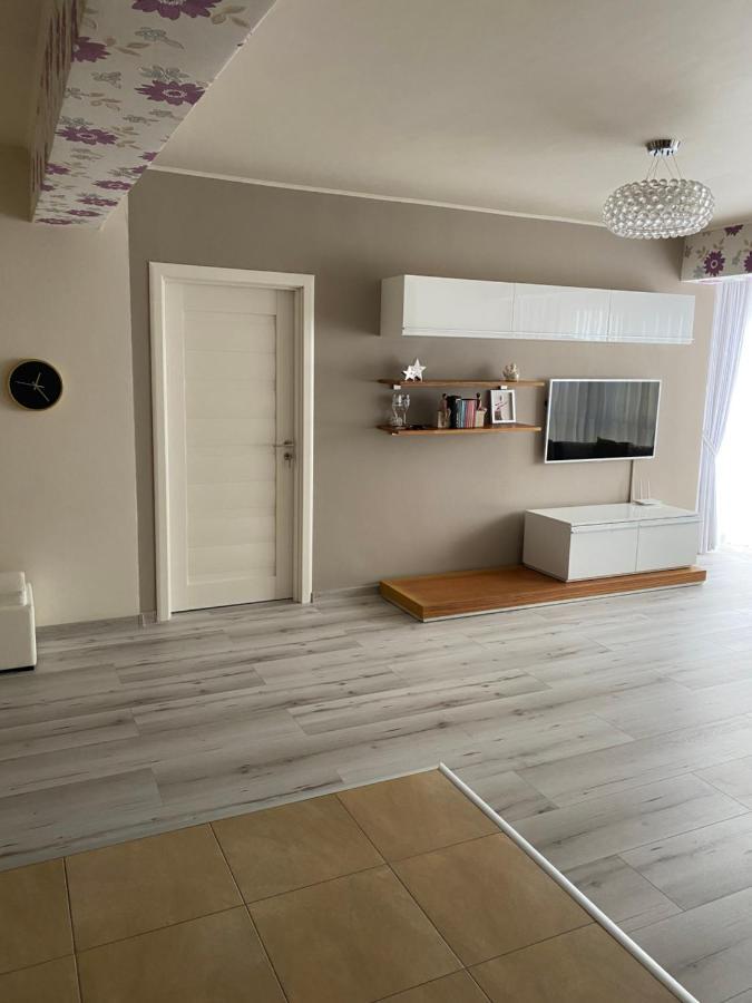 Apartament Avana Oradea Exterior photo